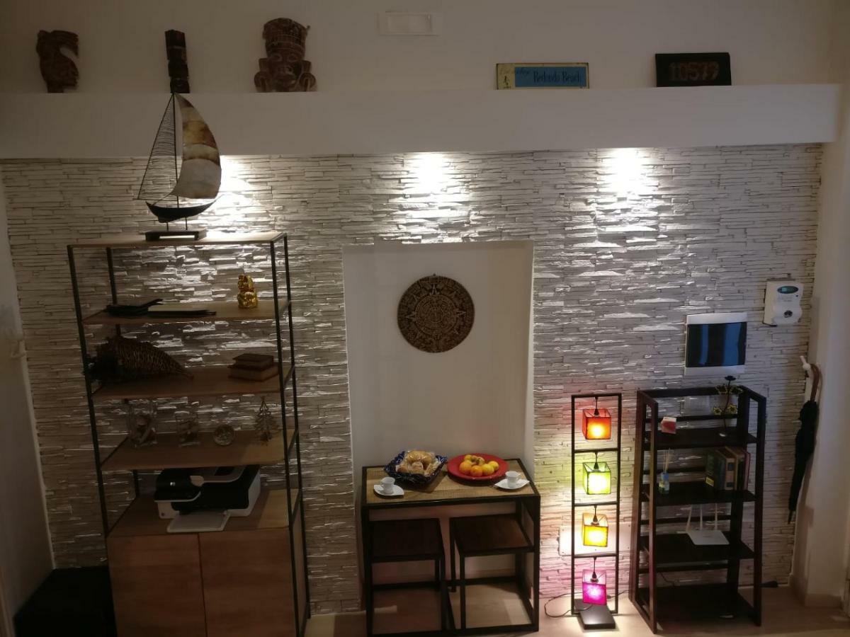 4 Via Valona - Executive Luxury Apartment Bari Exterior foto
